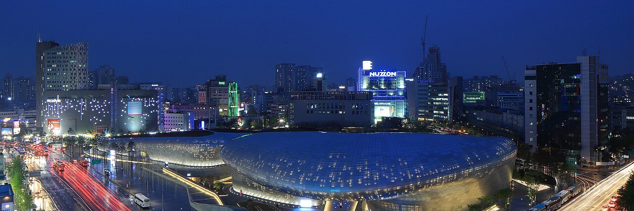 Dongdaemun Design Plaza illuminated at night on day 3 in Seoul