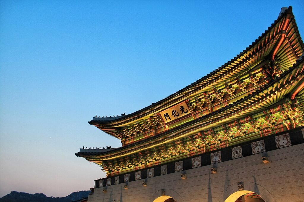 Gwanghwamun Gate, the main entrance of Gyeongbokgung Palace in Seoul