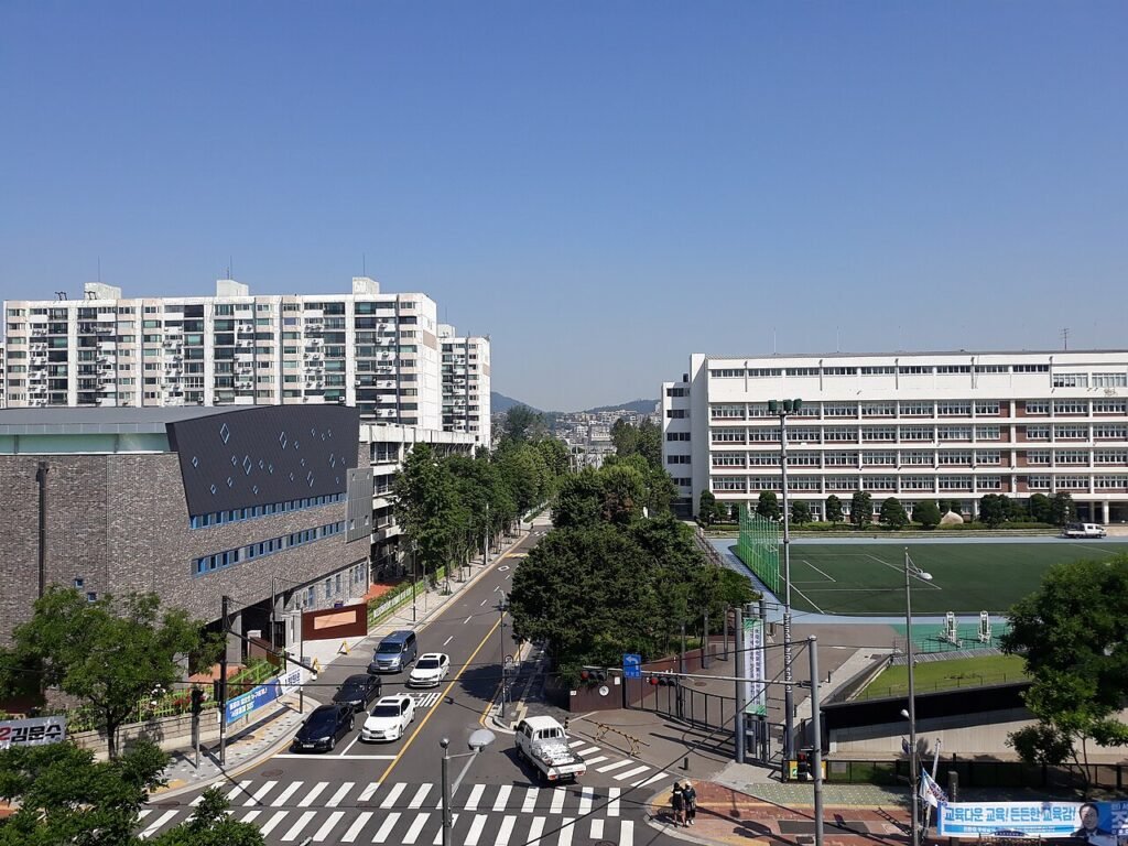 Street in the Apgujeong district of Gangnam, Seoul, near K-Star Road