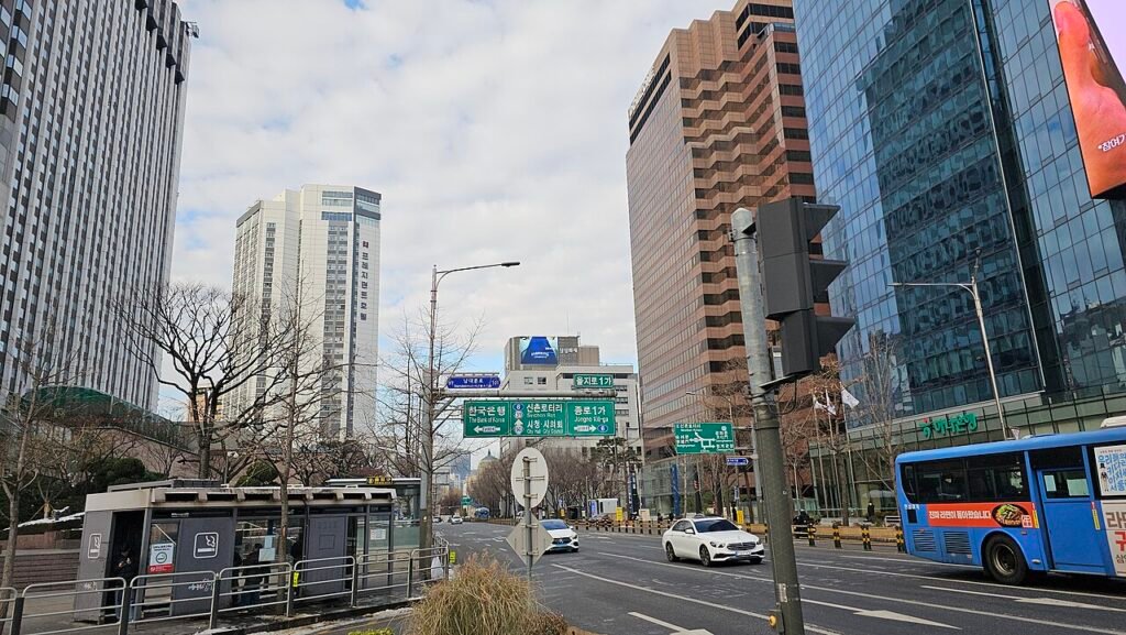 Street through the Euljiro district of central Seoul, home of the Nogari beer alley