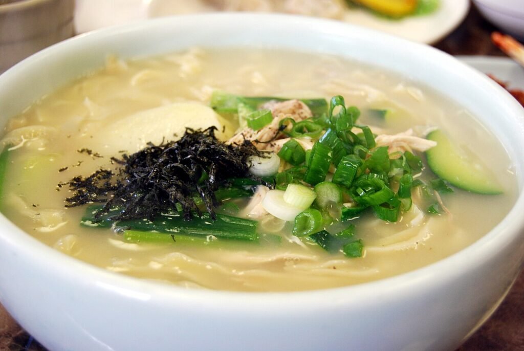 Bowl of Korean knife-cut noodle soup (kalguksu)