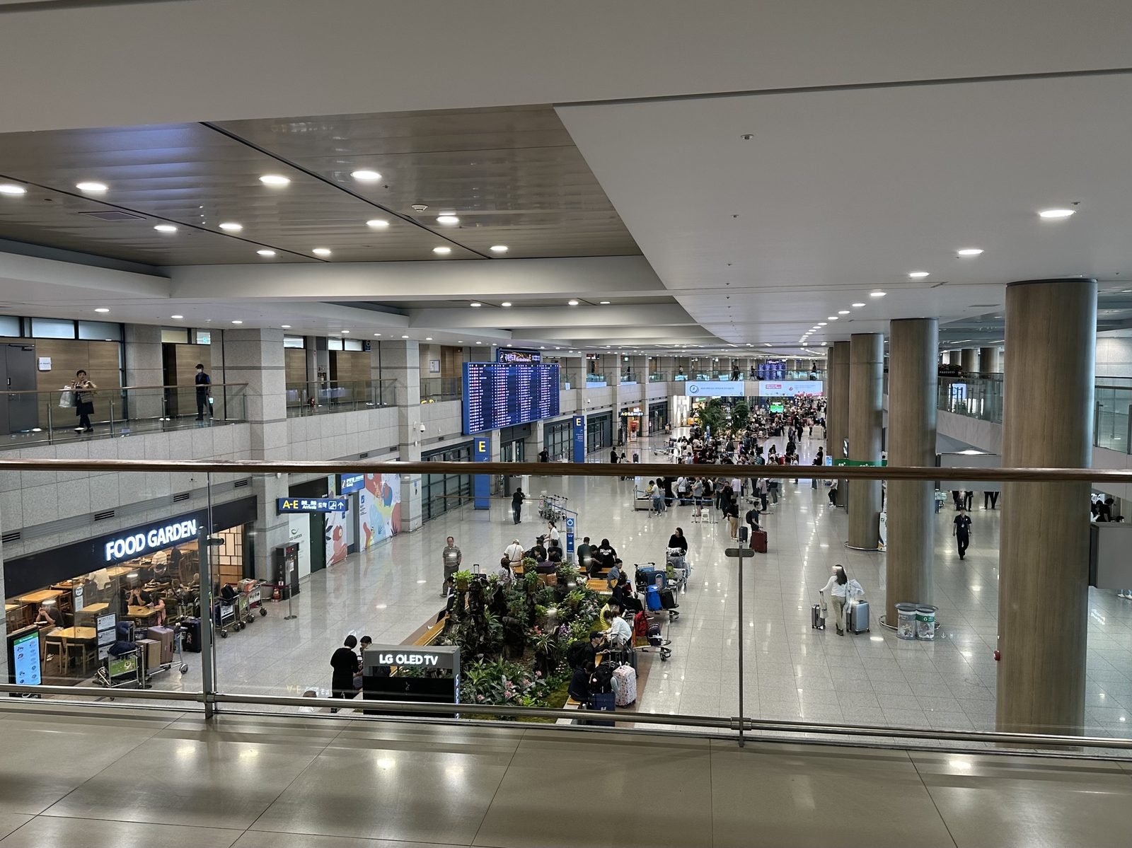 Arrival hall at Incheon International Airport Terminal 1